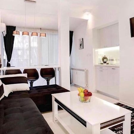 Zero-Waste Studio Apartment In Central 索菲亞 外观 照片